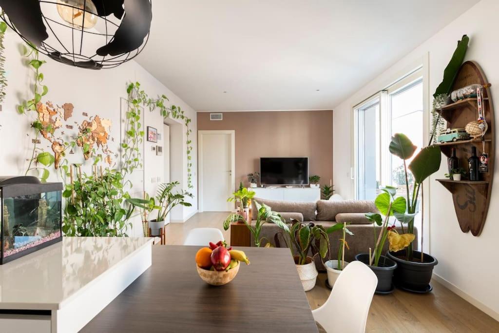 Mowgli House - Milano Luxury Apartment Private Room Exteriör bild